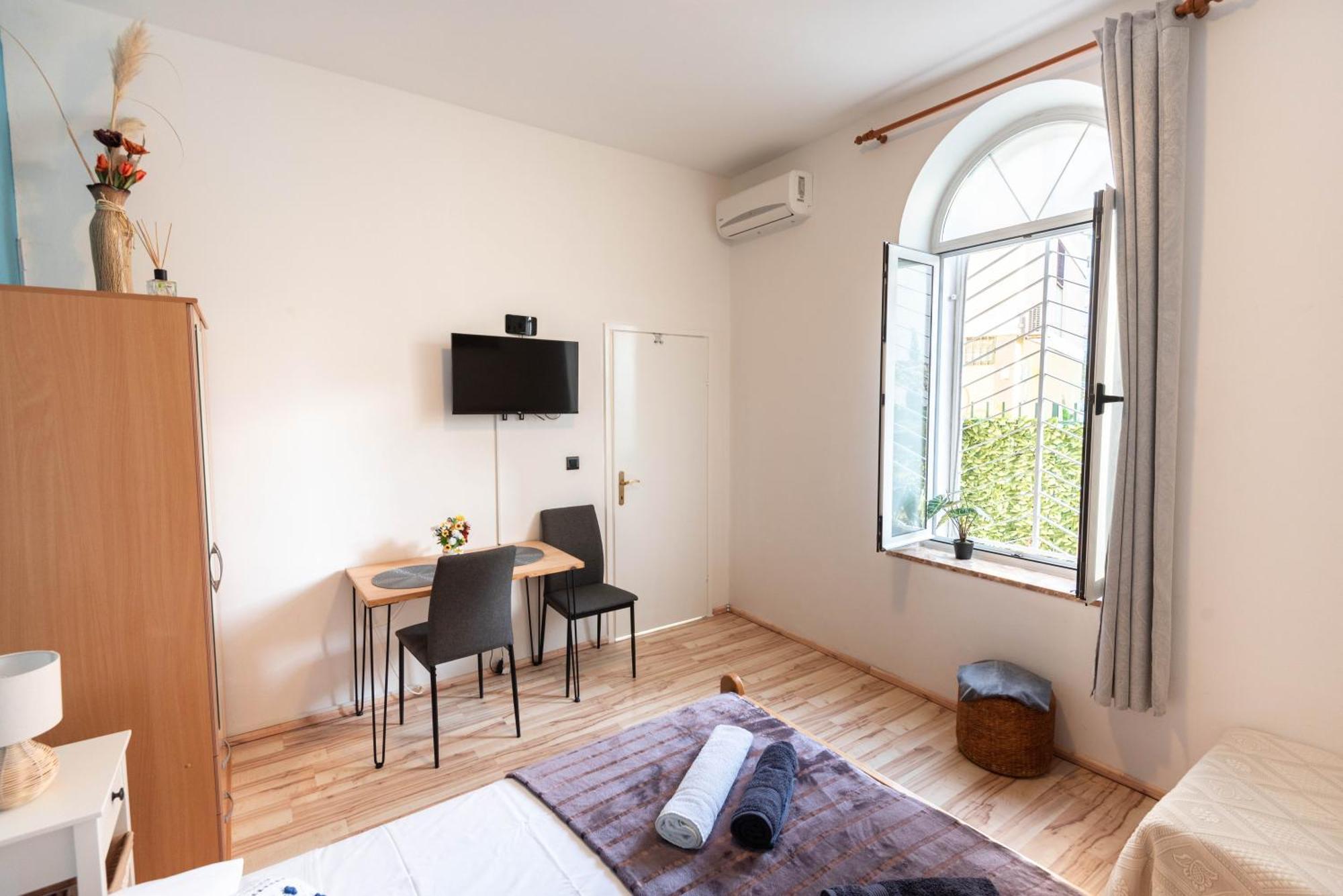 Apartman Dobri Сплит Екстериор снимка